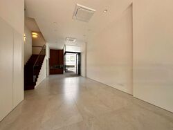 Opera Estate (D15), Terrace #441234101